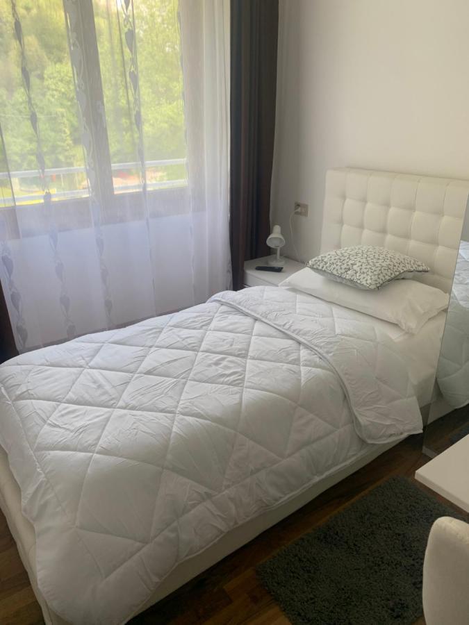 Albergo Al Lago Anfo Eksteriør bilde