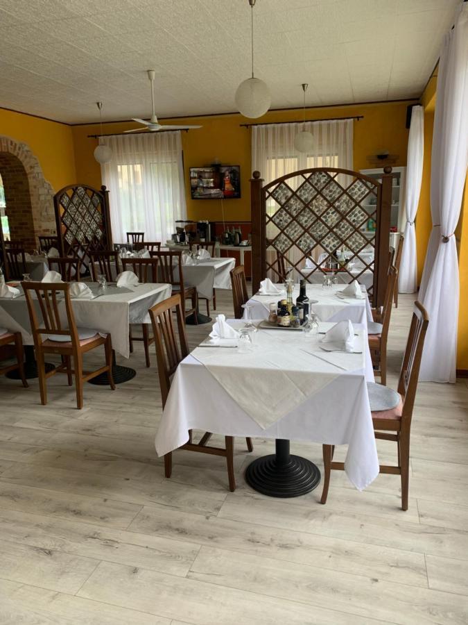 Albergo Al Lago Anfo Eksteriør bilde