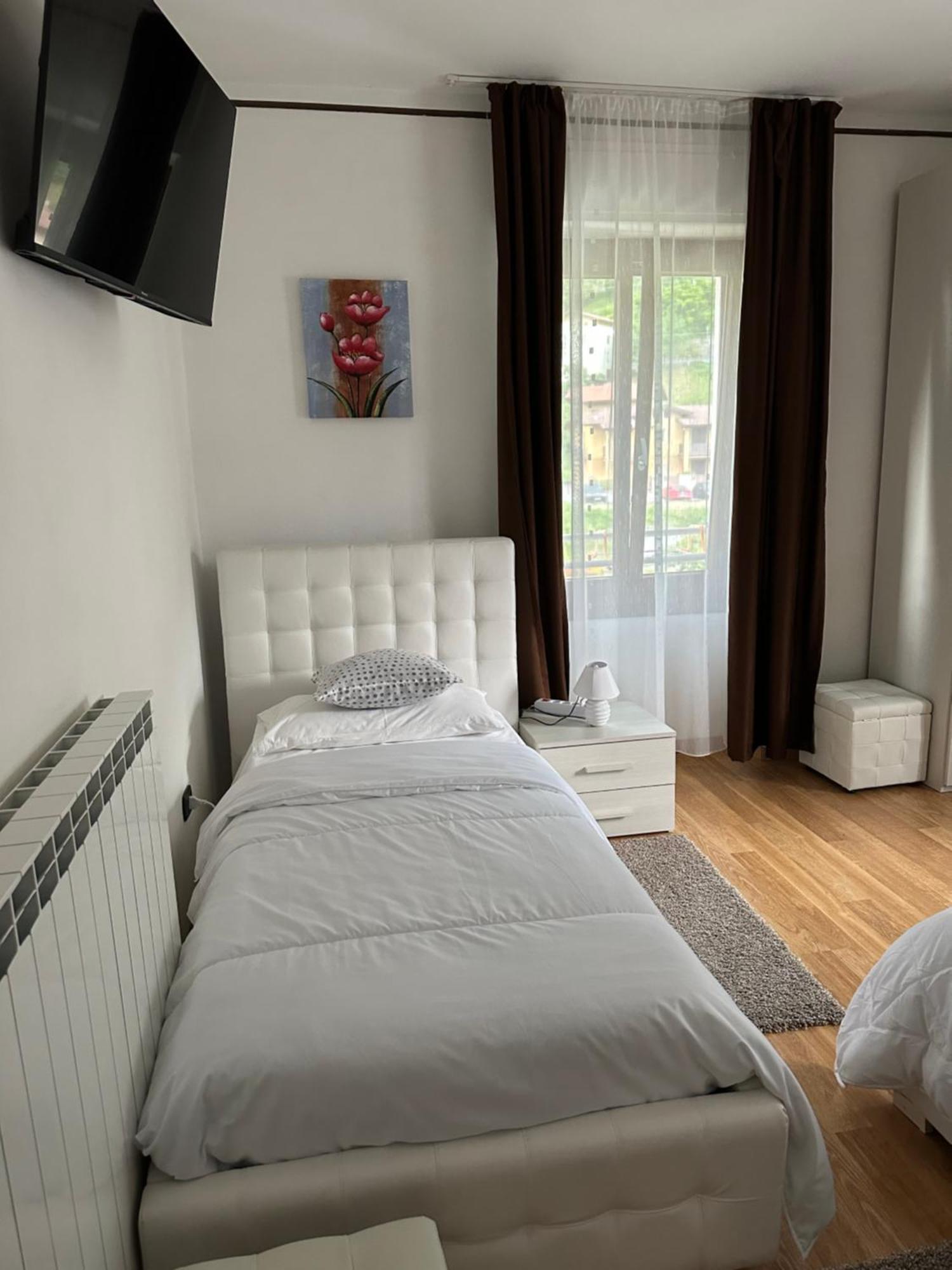Albergo Al Lago Anfo Eksteriør bilde