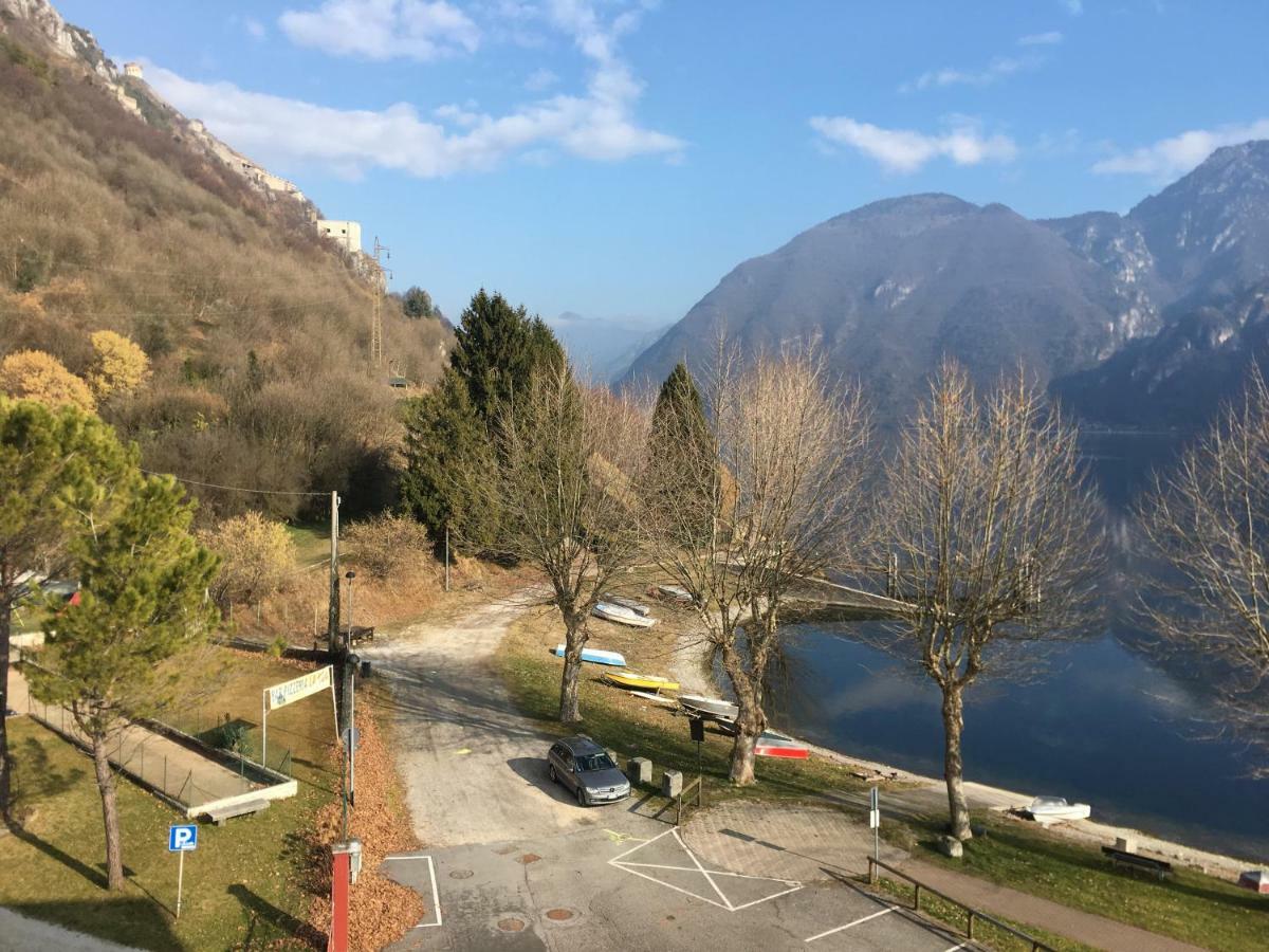 Albergo Al Lago Anfo Eksteriør bilde
