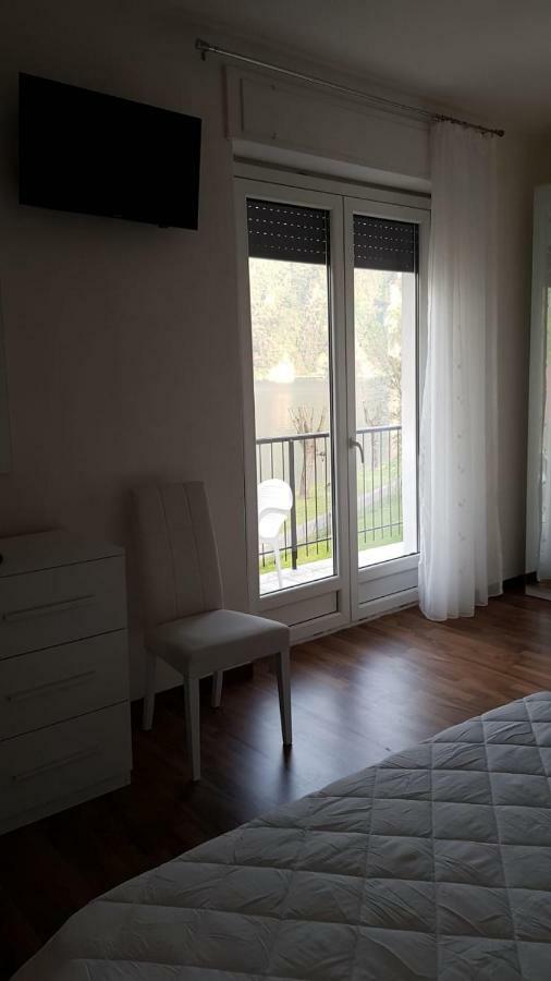 Albergo Al Lago Anfo Eksteriør bilde